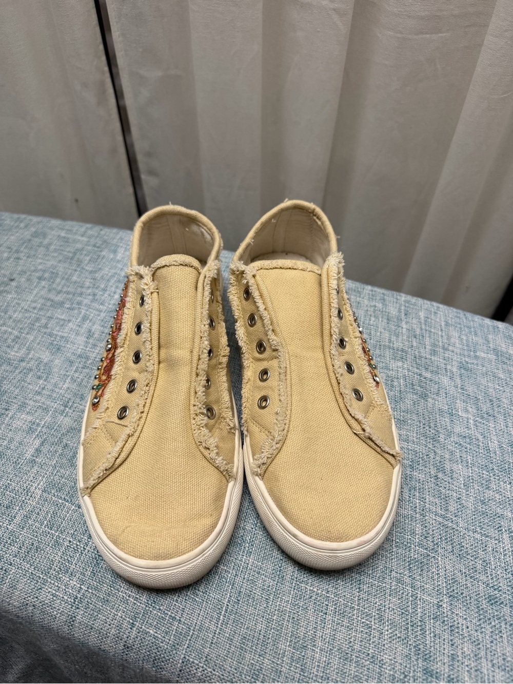 Montana West Pale Yellow Slip-On Canvas Sneakers with Embellished Sides